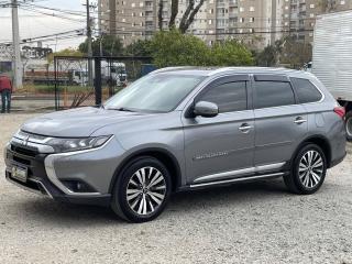 Foto do veículo Mitsubishi Outlander 2.2 Di-d Hpe-s Auto 4wd