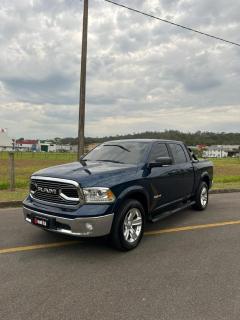 Foto do veículo Ram Ram 1500 Classic 5.7 V8 Cd Laramie Auto 4wd