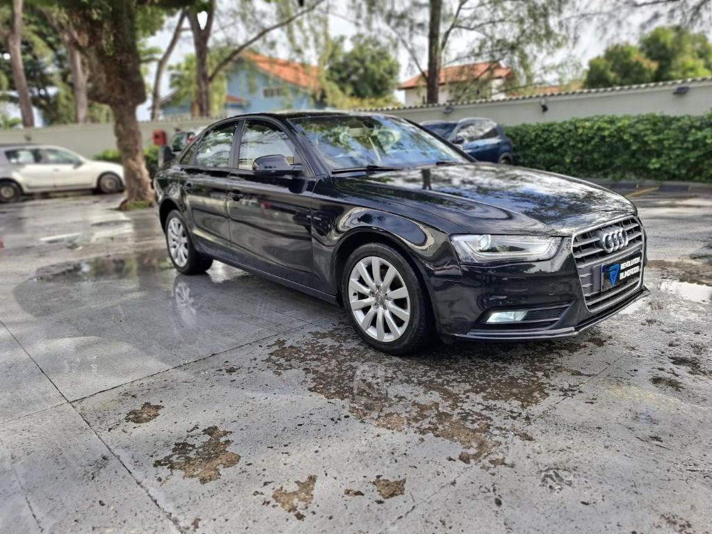 Audi A4 A4 2.0 16V TFSI 183/180cv Multitronic 2014