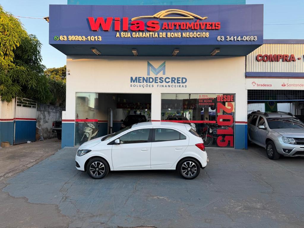 Chevrolet Onix ONIX HATCH LTZ 1.4 8V FlexPower 5p Mec. 2014