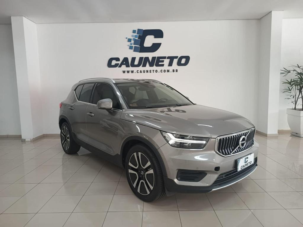 Volvo Xc40 1.5 T5 RECHARGE MOMENTUM GEARTRONIC 2021