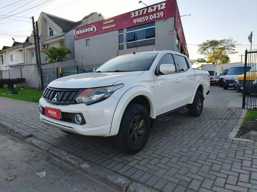 Mitsubishi L200 Triton Sport 2.4 D Gls Auto 4wd 2019