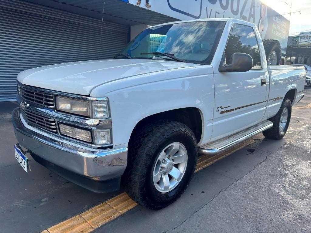 Chevrolet Silverado 2001