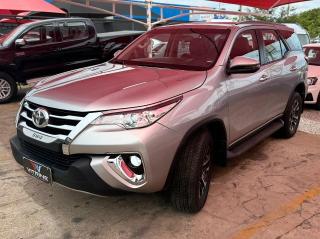 Foto do veículo Toyota Hilux 2.5 Std 4x4 Cd 16v Turbo 4p Manual