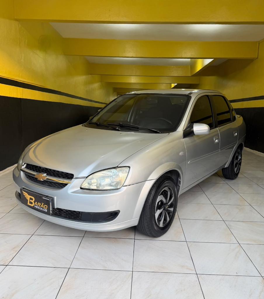 Chevrolet Classic LS C/AR 1.0 VHC-E 8V FLEXPOWER 2013