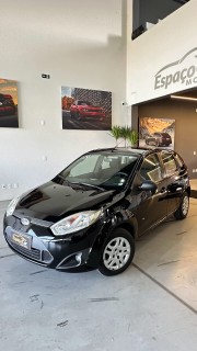 Foto do veículo Ford Fiesta 1.6 Rocam Flex Se