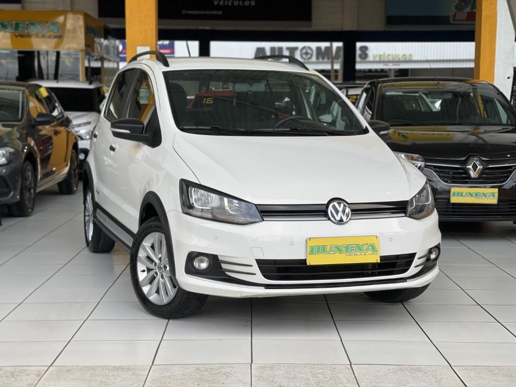 Volkswagen Fox 1.0 MPI TRACK 12V FLEX 4P MANUAL 2016