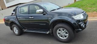 Foto do veículo Mitsubishi L200 Triton 3.5 V6 Flex Hpe Auto 4wd