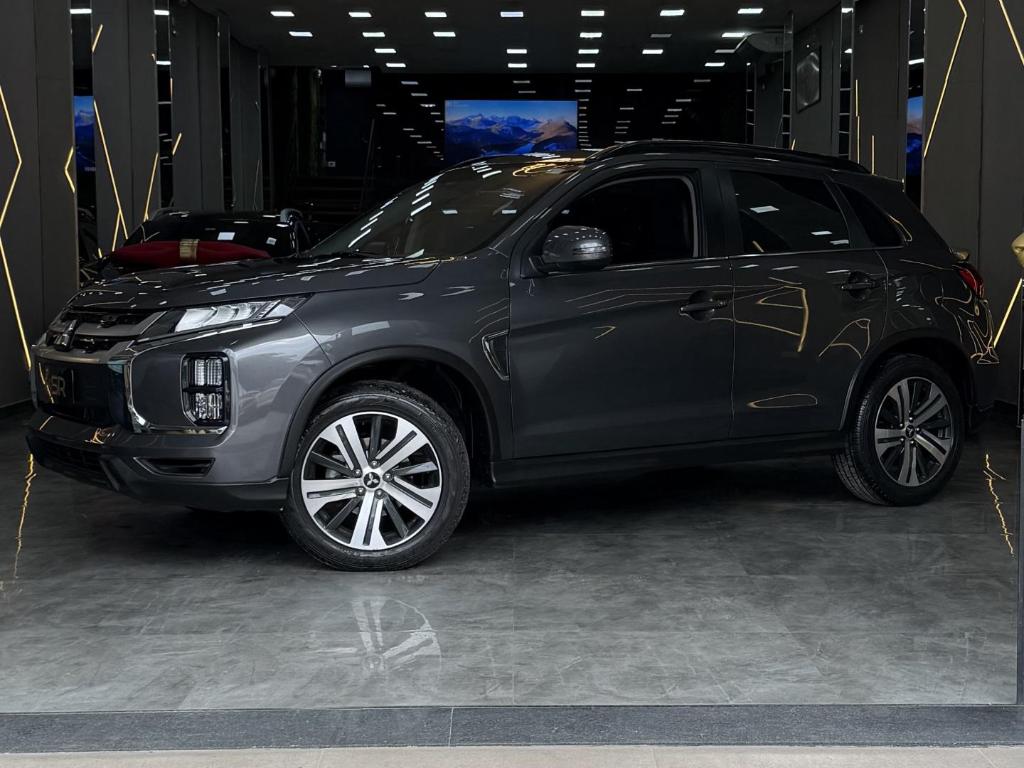 Mitsubishi Outlander OUTLANDER HPE-S 2.2 Diesel 4x4 Aut. 2022