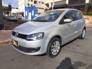 Foto do veículo Volkswagen Fox 1.0 Mi Total Flex 8v 5p
