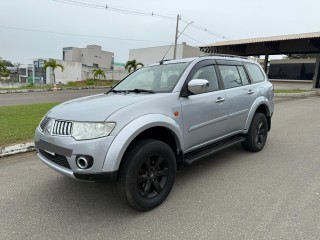 Foto do veículo Mitsubishi Pajero Dakar 3.2 Hpe 4wd Auto