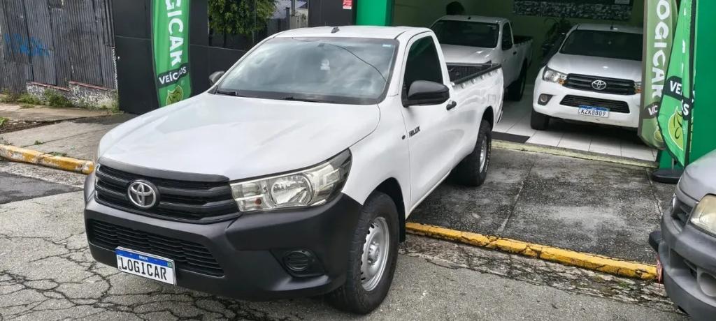 Toyota Hilux CS 4X2 2.8 2018
