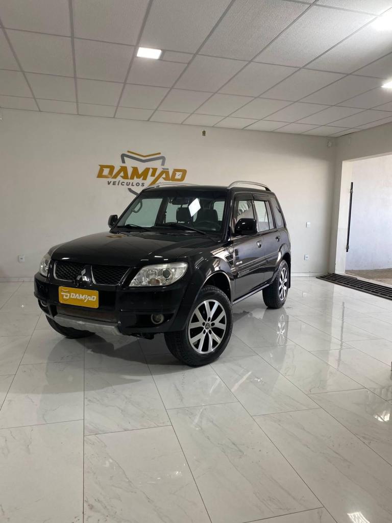 Mitsubishi Pajero 2.0/ 2.0 FLEX 16V 4X4 AUT. 2013