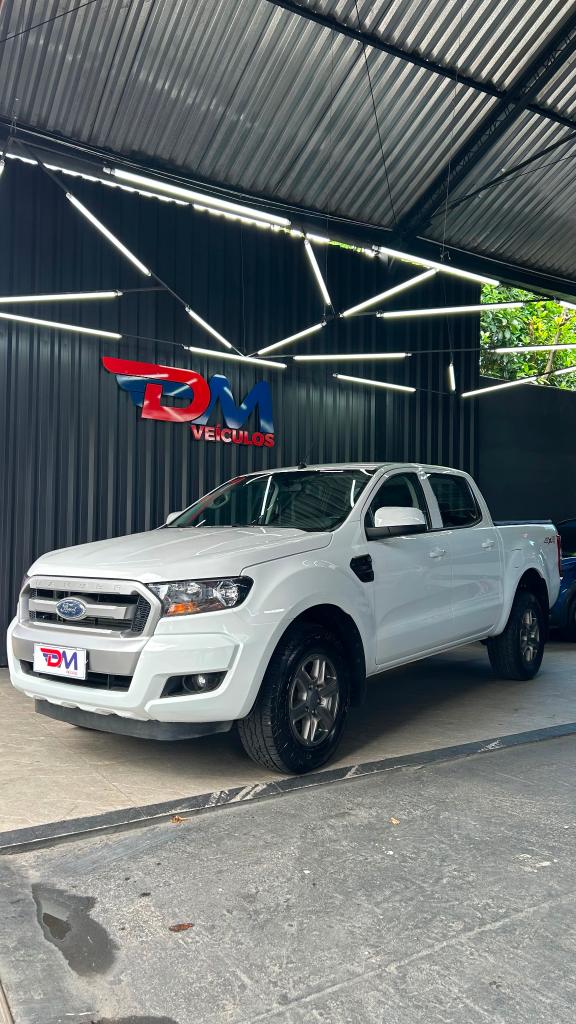 Ford Ranger 2.0 TURBO DIESEL CD XLS 4X2 AUTOMÁTICO 2019
