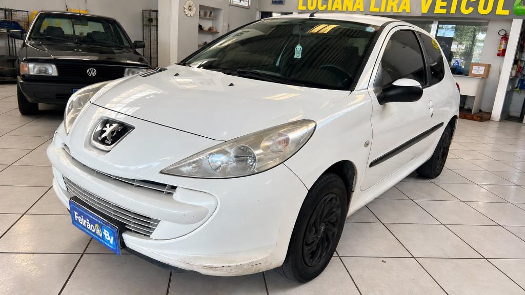 Peugeot 207 207 XR 1.4 FLEX 8V 5P 2013