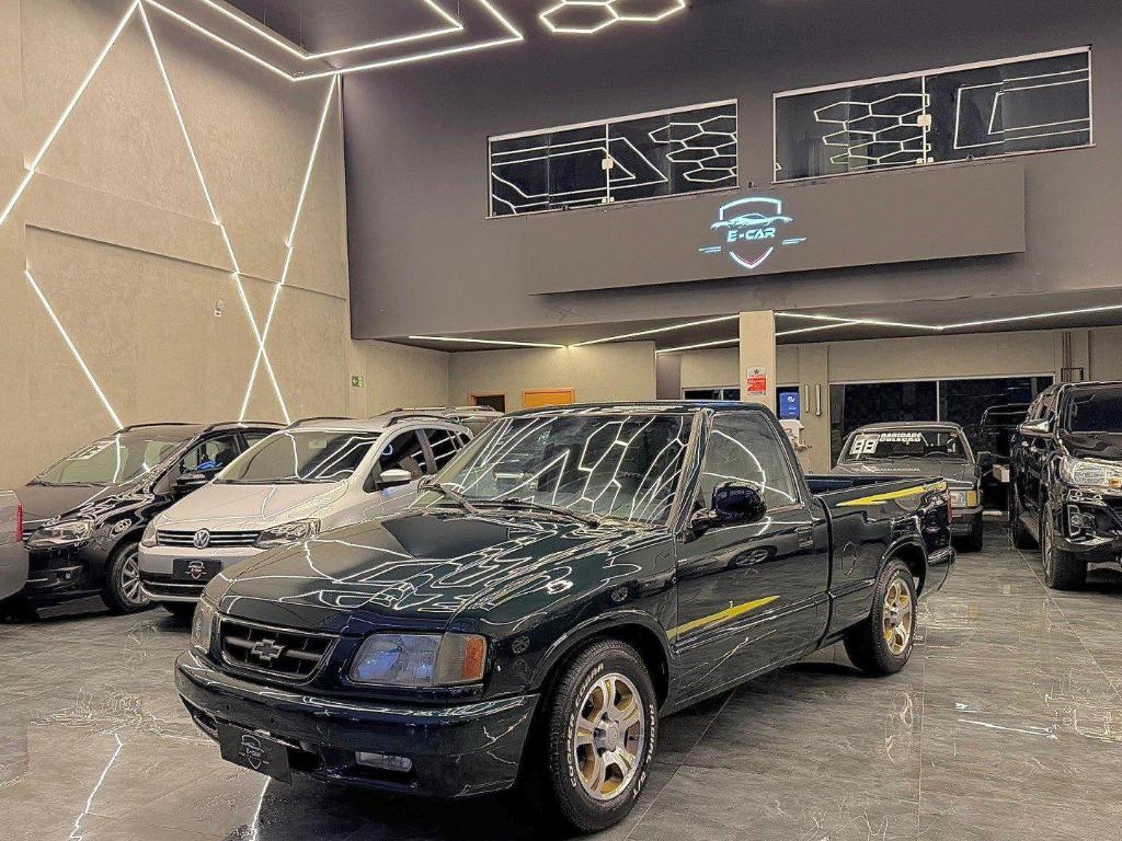 Chevrolet S-10