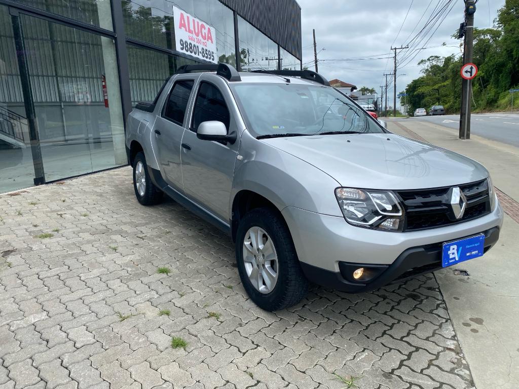 Renault Oroch 2021