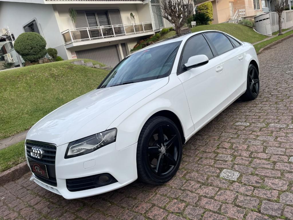 Audi A4 2.0 TFSI AMBIENTE 183CV GASOLINA 4P MULTITRONIC 2010