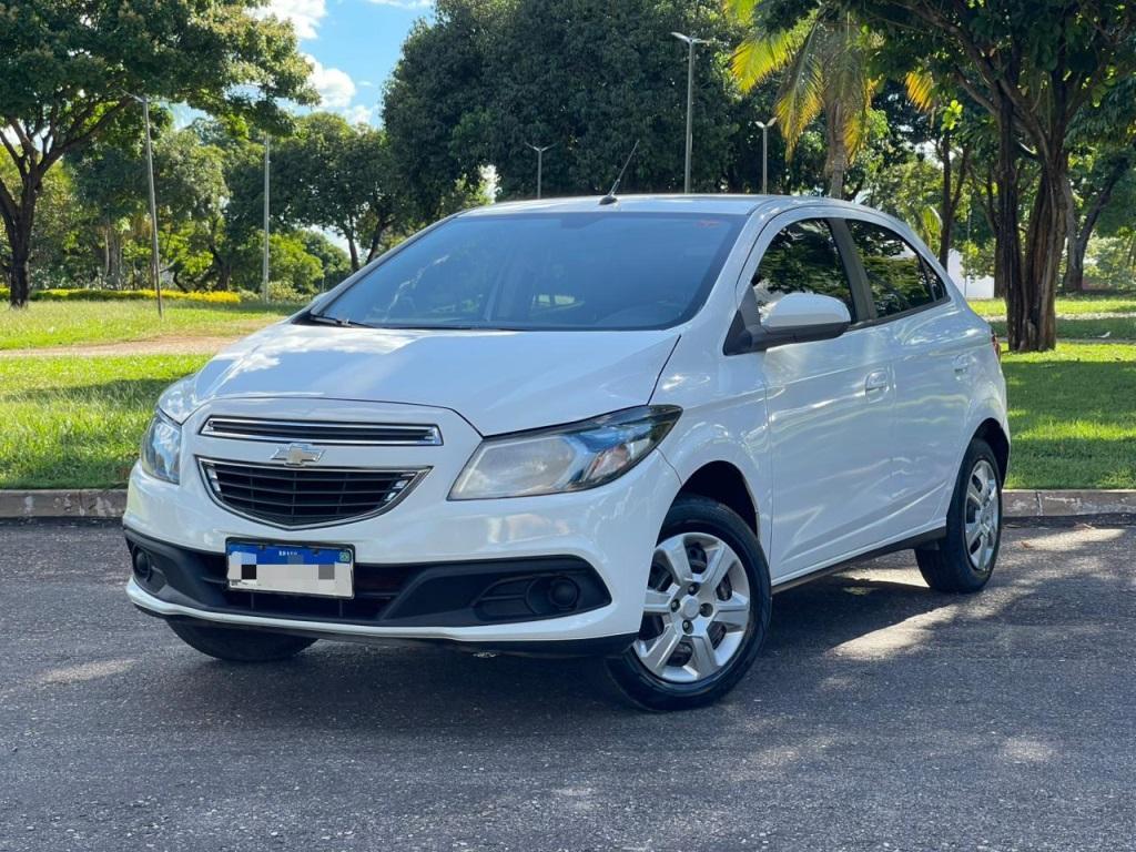 Chevrolet Onix ONIX HATCH LT 1.4 8V FlexPower 5p Aut. 2015