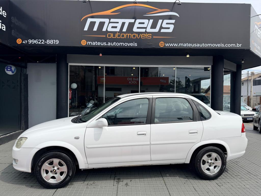 Chevrolet Classic LS C/AR 1.0 VHC-E 8V FLEXPOWER 2013
