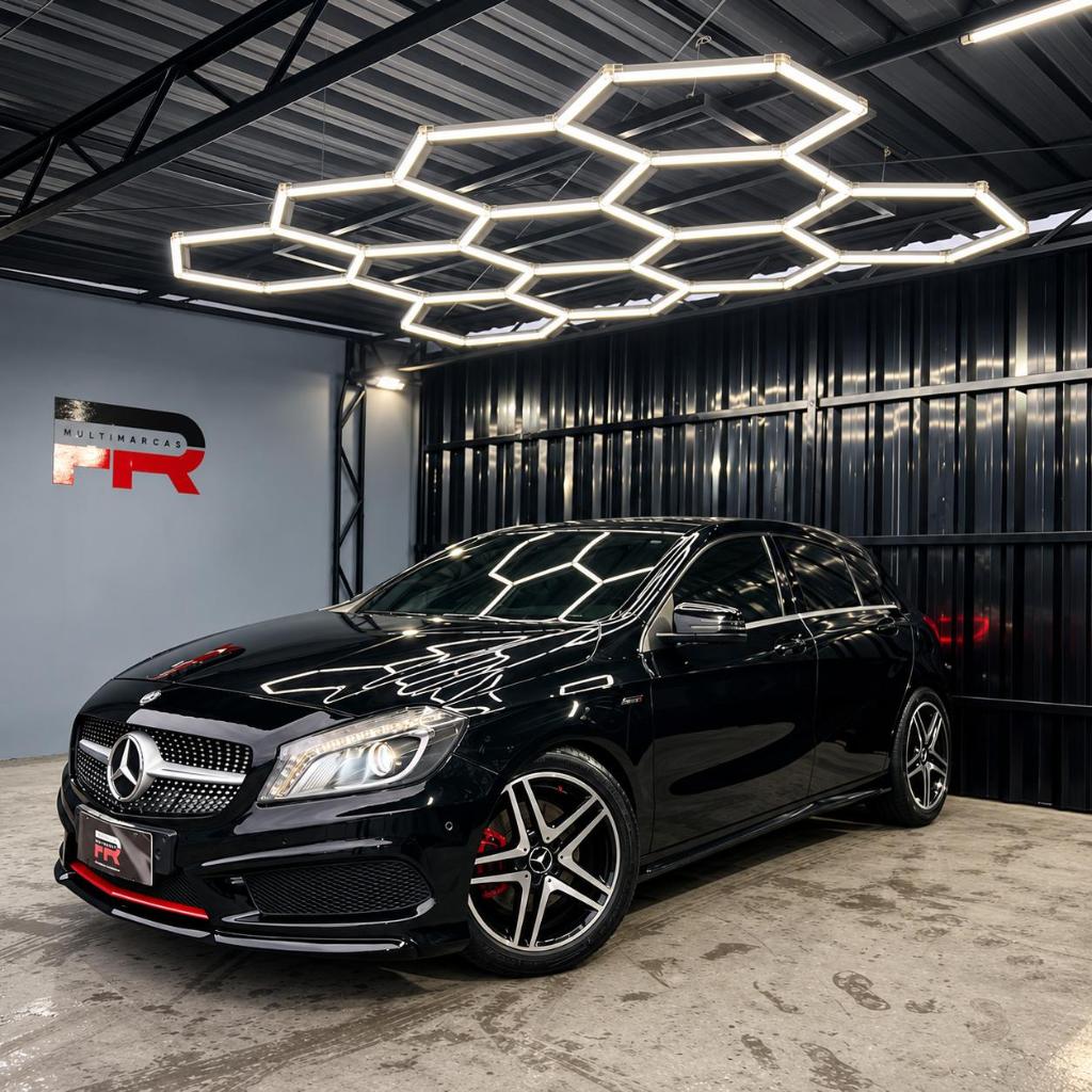 Mercedes-Benz A 250 2.0 2015