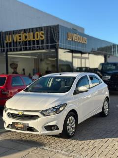 Foto do veículo Chevrolet Onix Hatch Lt 1.0 8v Flexpower 5p Mec.