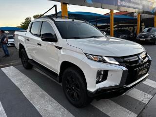 Foto do veículo Mitsubishi L200 Triton Sport Hpe-s 2.4 Cd Dies. Aut