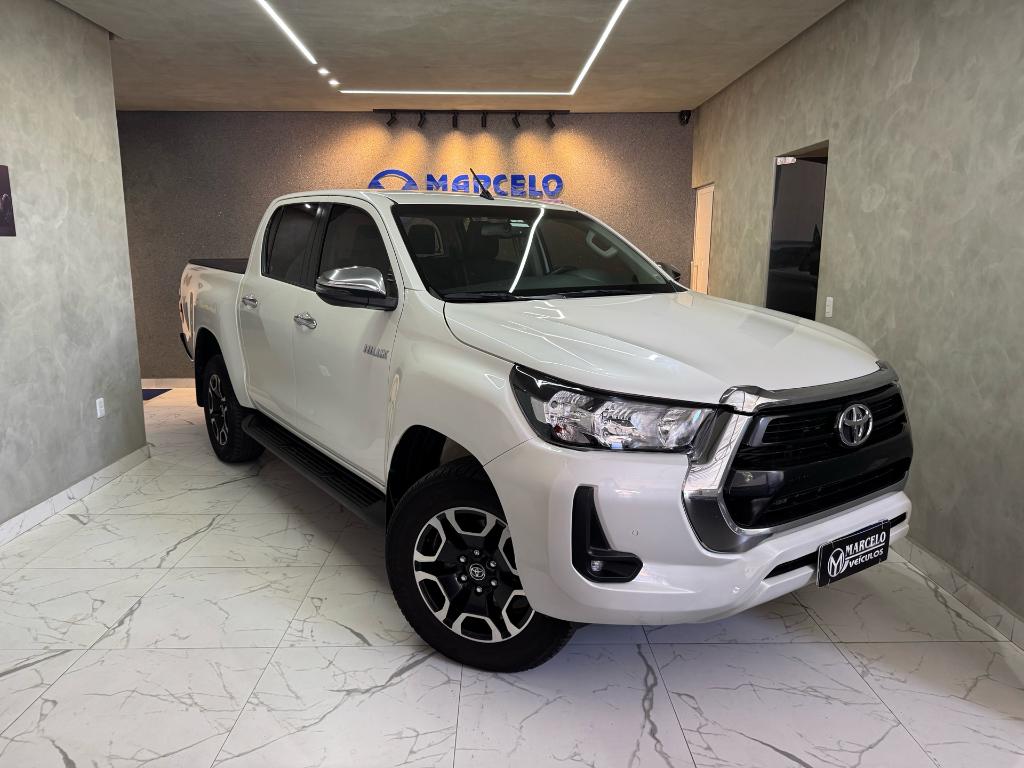 Toyota Hilux 2021