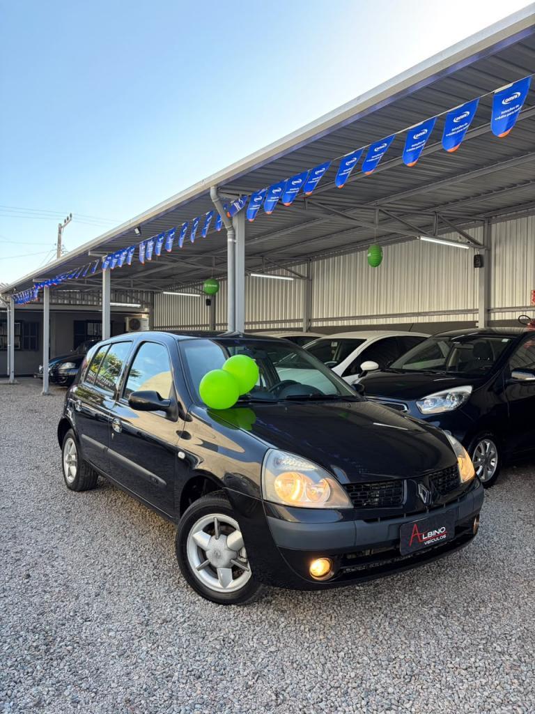 Renault Clio AUTHENTIQUE HI-FLEX 1.0 16V 5P 2006