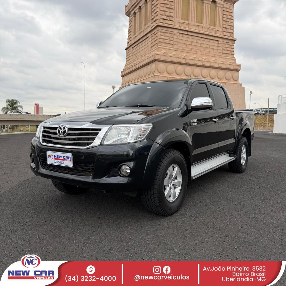 Toyota Hilux Hilux CD SRV 4x4 2.7 Flex 16V Aut. 2013