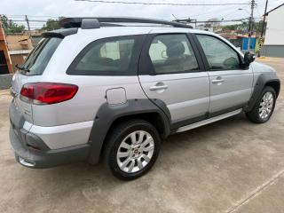 Foto do veículo Fiat Weekend 1.8 E.torq Flex Adventure