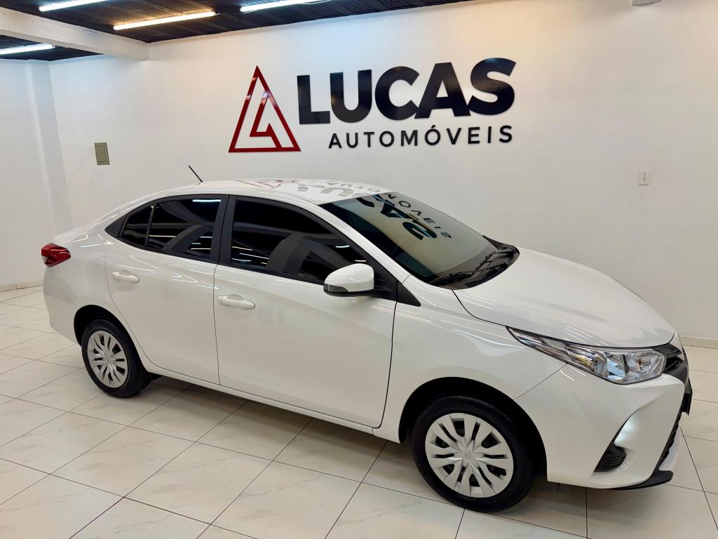 Toyota Yaris YARIS XL SEDAN 1.5 FLEX 16V 4P AUT. 2024