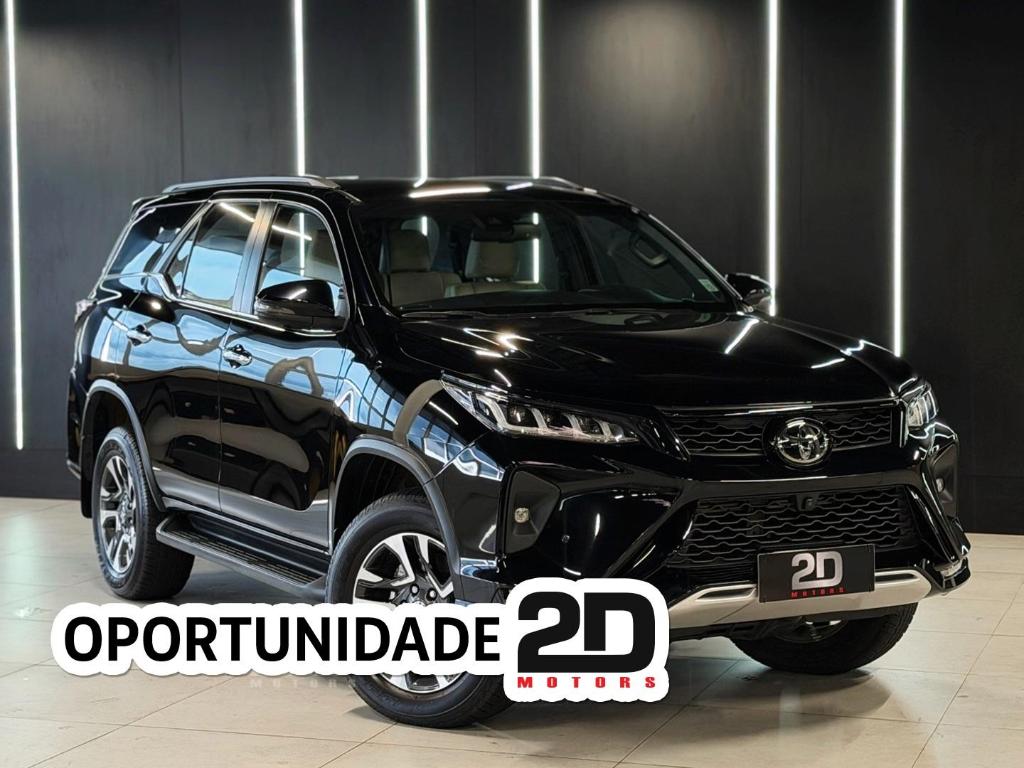 Toyota Hilux Sw4 Hilux SW4 Diamond 2.8 TB 4x4 Die. Aut. 2025