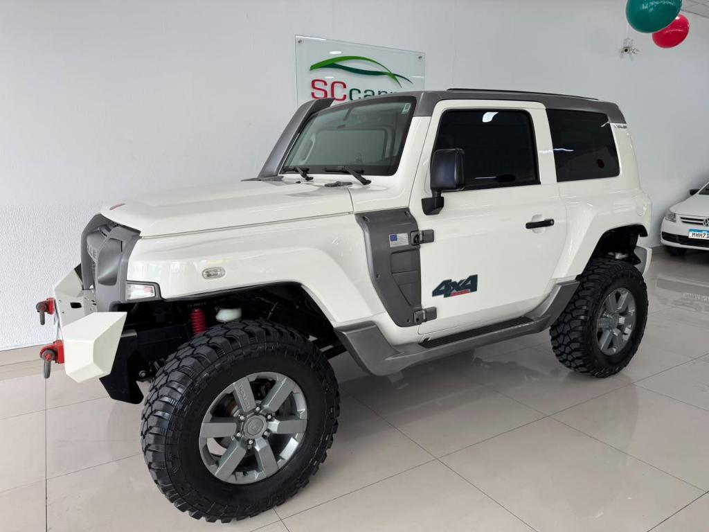 Troller T-4 T-4 4x4 3.2 20V Tdi Cap. Rígida Diesel 2015