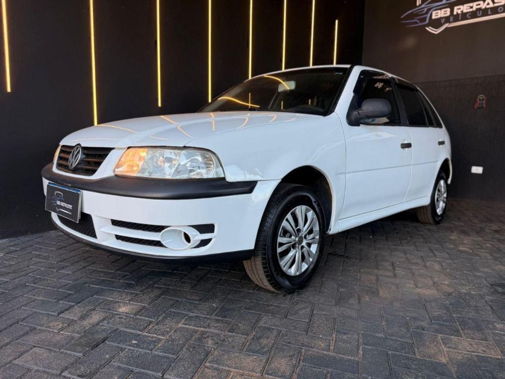 Volkswagen Gol 1.0 MI 16V TURBO GASOLINA 4P MANUAL G.III 2000