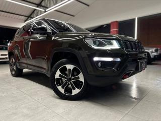 Foto do veículo Jeep Compass Trailhawk 2.0 4x4 Dies. 16v Aut.