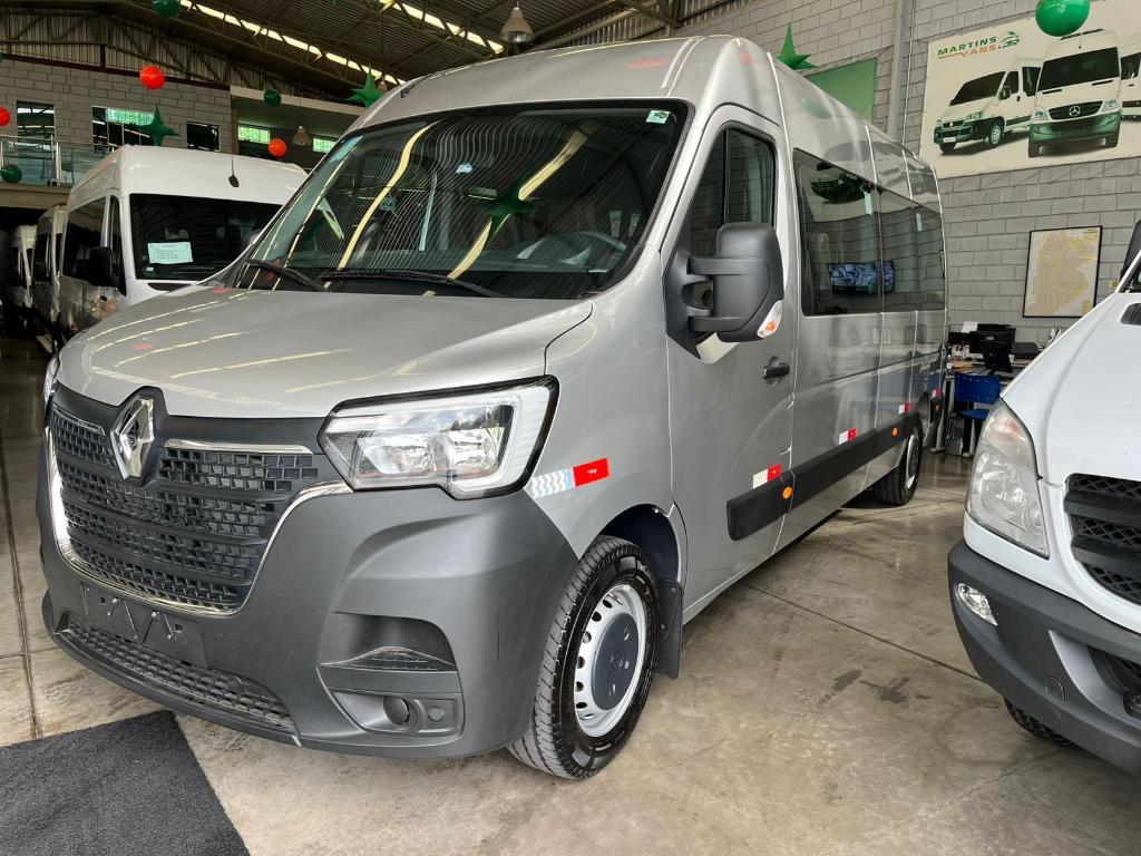 Renault Master 2.3 DCI DIESEL MINIBUS EXECUTIVE 16L L3H2 3P MANUAL 2027