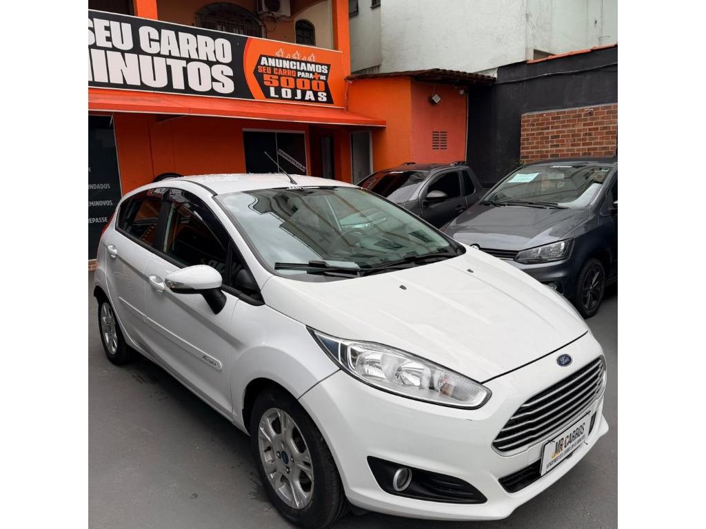 Ford Fiesta SE 1.6 16V POWERSHIFT FLEX 2014
