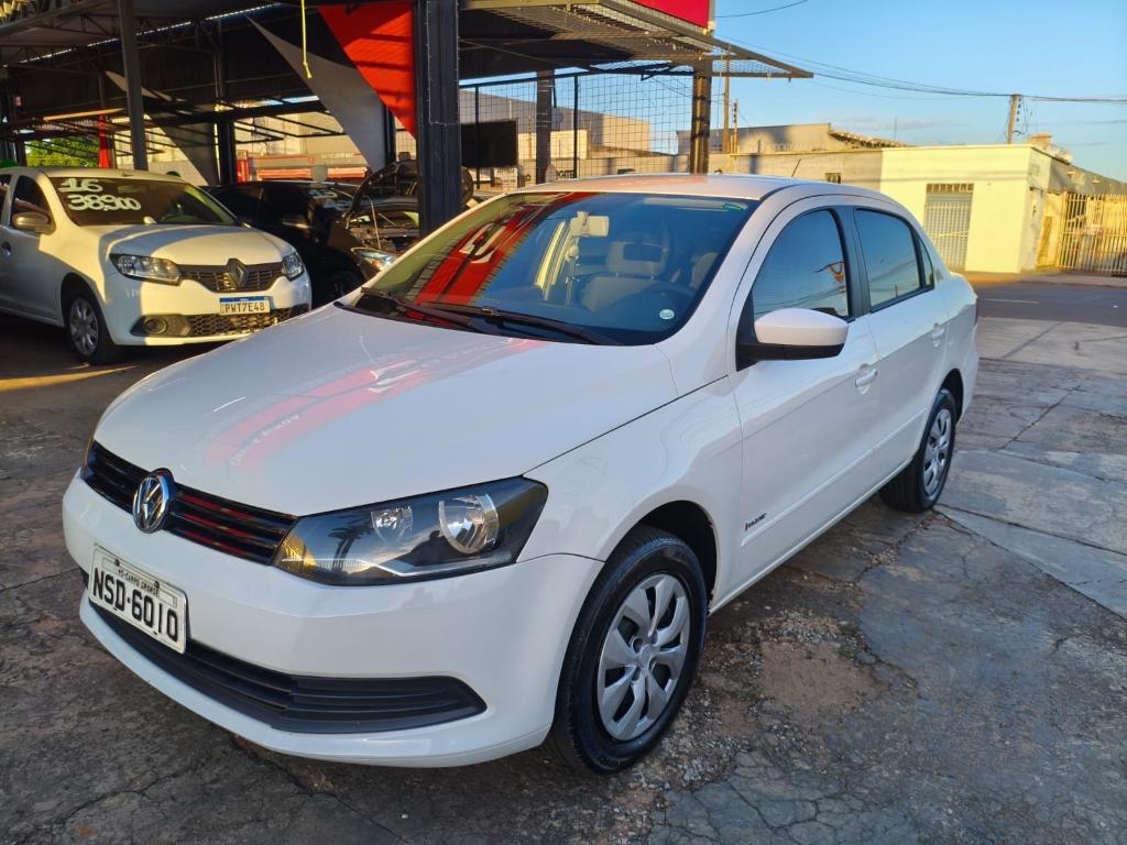 Volkswagen Voyage OTHERS 2014