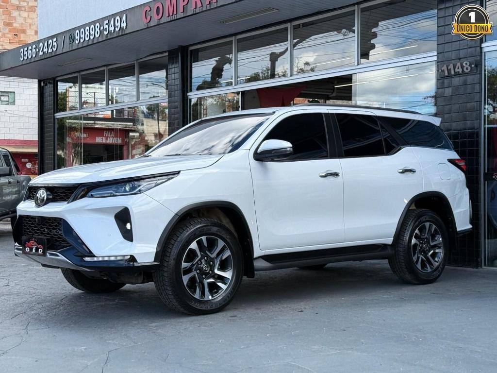 Toyota Hilux Sw4 2025