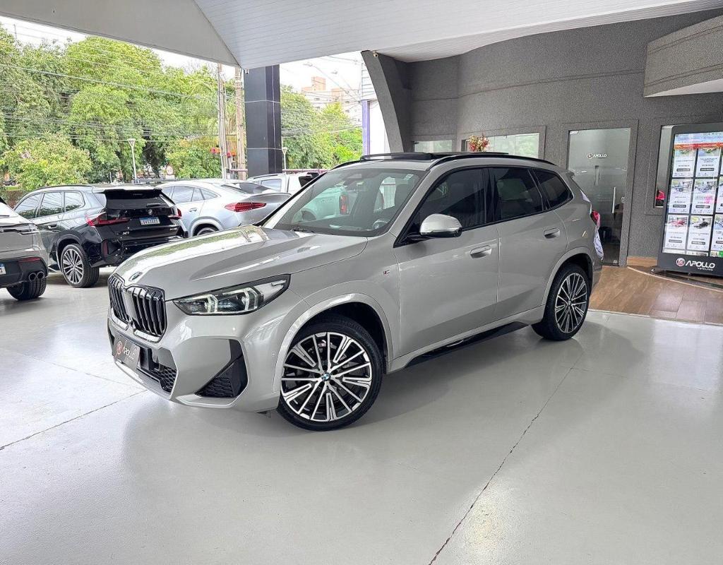 BMW X1 2.0 16V TURBO ACTIVEFLEX SDRIVE20I M SPORT 25 ANOS 4P AUTOMÁTICO 2023
