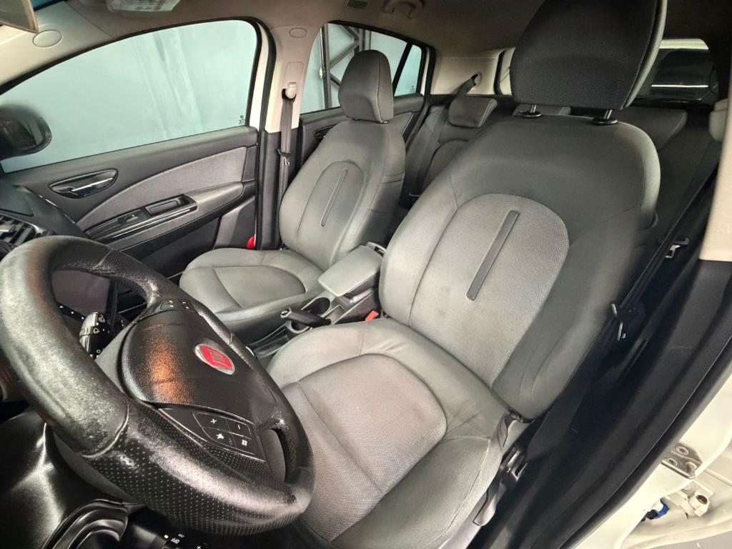 Fiat Bravo Bravo ESSENCE 1.8 Flex 16V 5p 2013