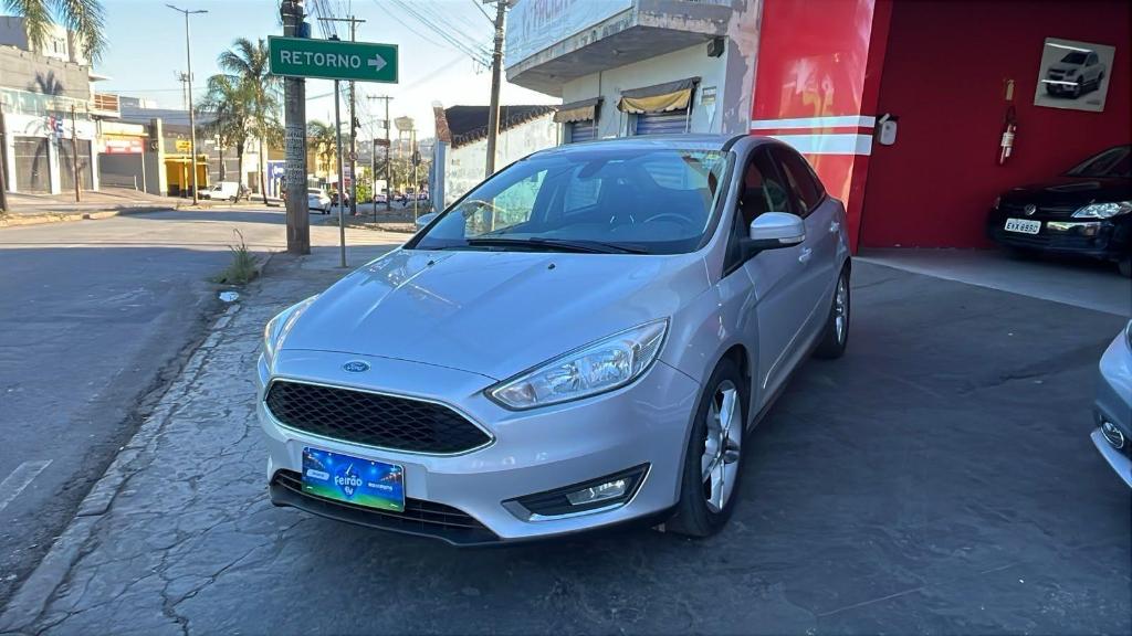 Ford Focus Focus 2.0 16V/SE/SE Plus Flex 5p Aut. 2016