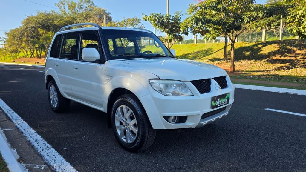 Mitsubishi Pajero 2011