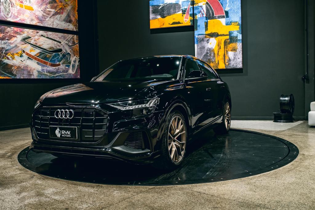 Audi Q8 Q8 Perf.Black 3.0 TFSI Quat. S-tr/(Híb.) 2023
