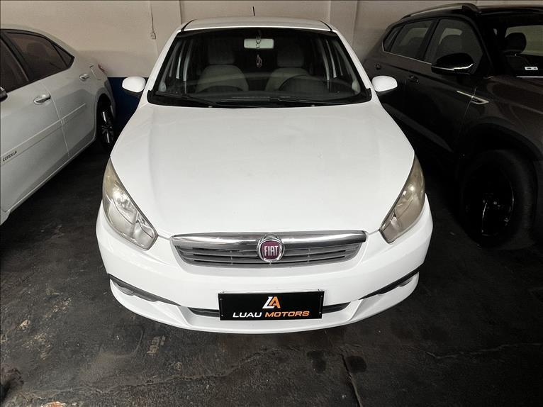 Fiat Grand Siena Siena 1.6 Essence 2015