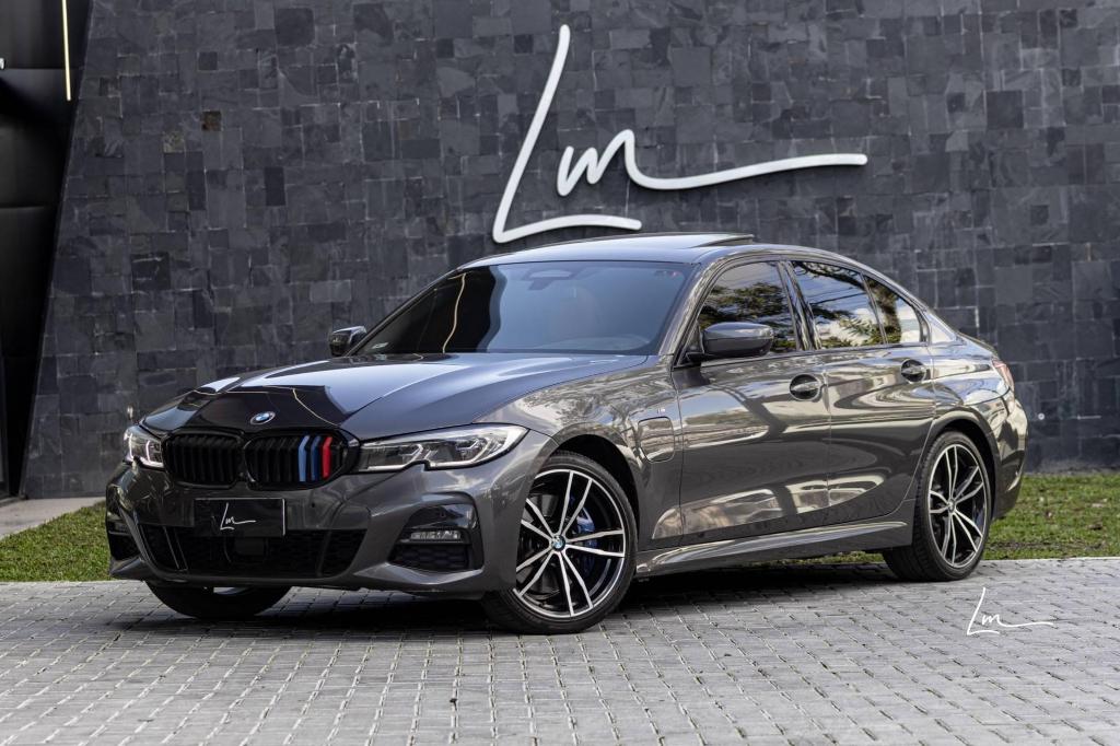 BMW 330E M SPORT 2.0 HYBRID AT 2022