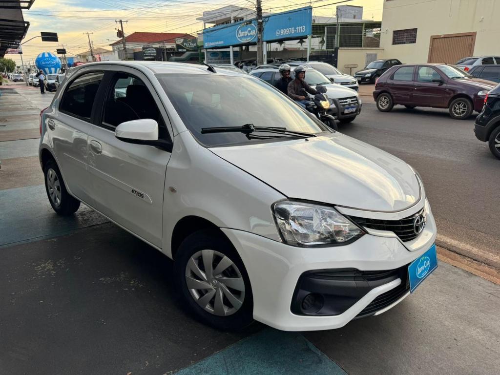 Toyota Etios ETIOS X 1.3 Flex 16V 5p Mec. 2018