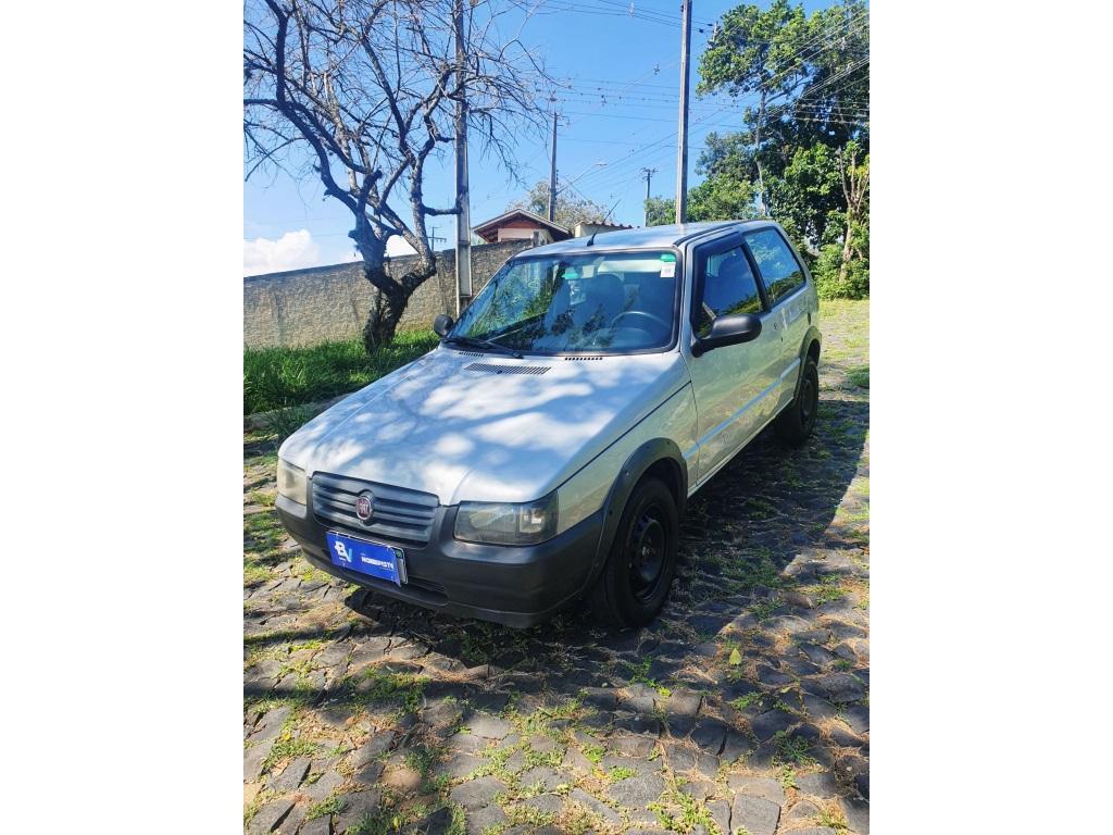 Fiat Uno 1.0 MPI MILLE FIRE ECONOMY 8V FLEX 4P MANUAL 2013
