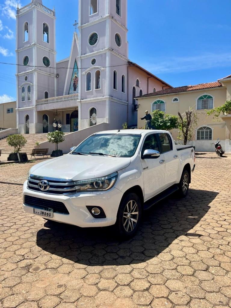 Toyota Hilux 2016